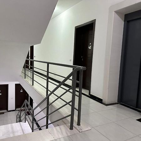 Kai'S Apartment Vlore Luaran gambar